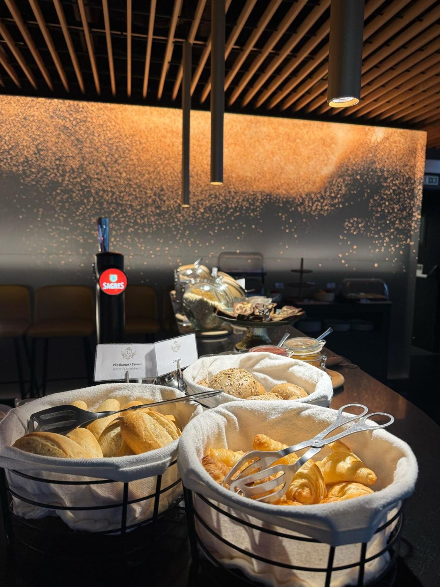 Golden Lisbon Hotel Екстер'єр фото